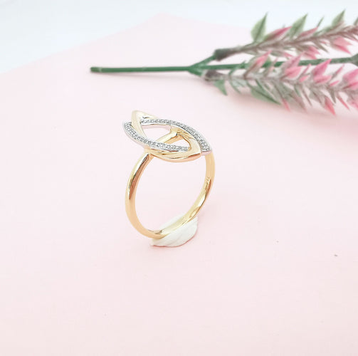 Bague 54.5 Bague Moderne Diamants Or 2 tons 58 Facettes AA 1613