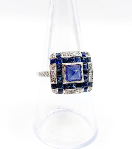 Bague Art Déco Platine, saphir pain de sucre et diamants, Branar Paris 58 Facettes A06224