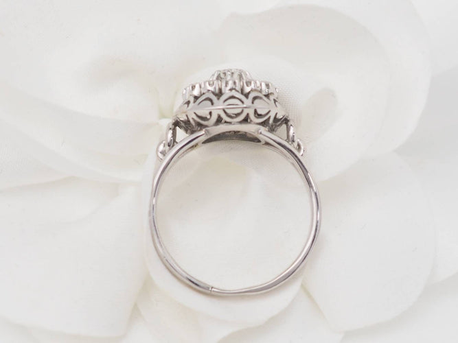 Bague 60 Bague vintage en or blanc, platine et diamants 58 Facettes 33098