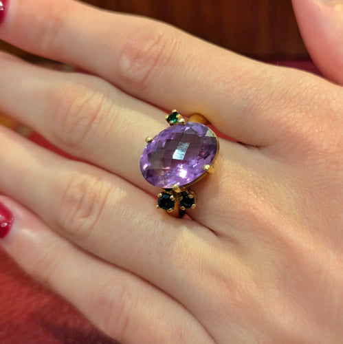 Bague 52.5 Bague en or jaune, améthyste et tsavorites 58 Facettes 33247