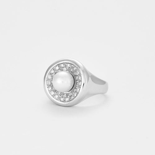 Bague 56 Bague diamants et perle 58 Facettes 2551