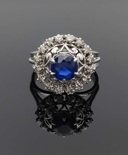 Bague 50 Bague or gris et platine, saphir, diamants 58 Facettes