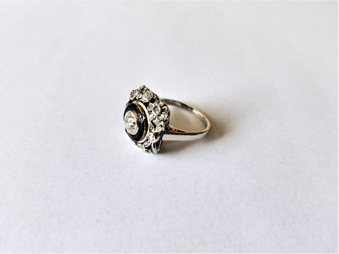 Bague 53 Bague or blanc 18k et Diamants anciens 58 Facettes