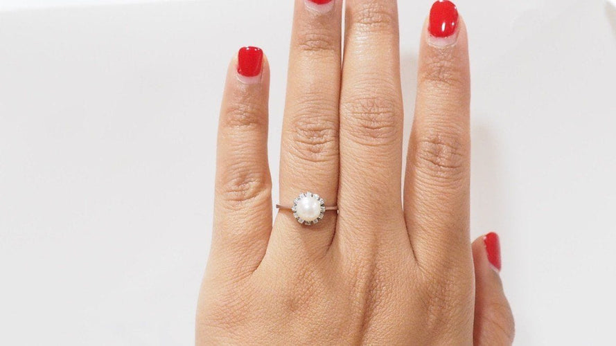 Bague 54 Bague en Or Blanc Perle & Diamants 58 Facettes 31881