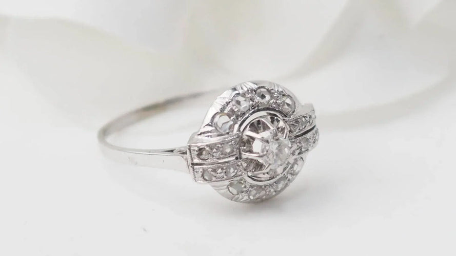 Bague 54 Bague Art Déco or blanc et diamants 58 Facettes 33025