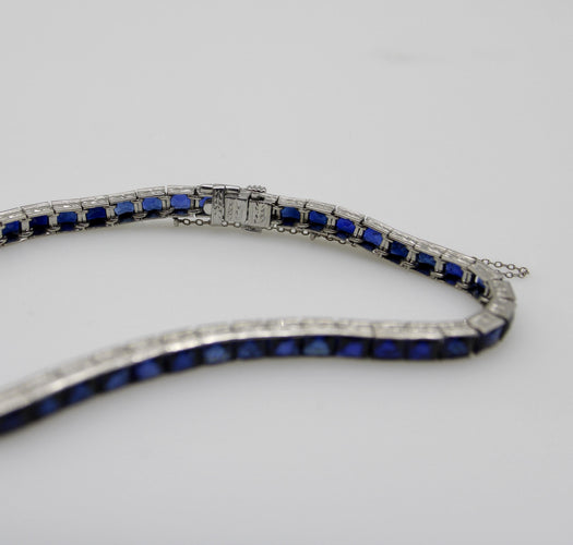 Bracelet Bracelet classique Art Déco en platine et saphir 58 Facettes A20020