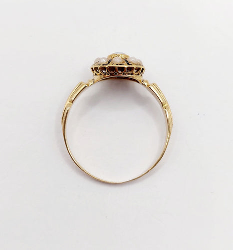Bague 53 Bague cible antique or jaune 18k perles et émail noir (circa 1900) 58 Facettes A06001