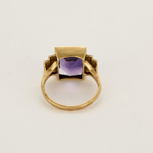 Bague 54 Bague en or jaune et platine, améthyste et diamants 58 Facettes BLO0462