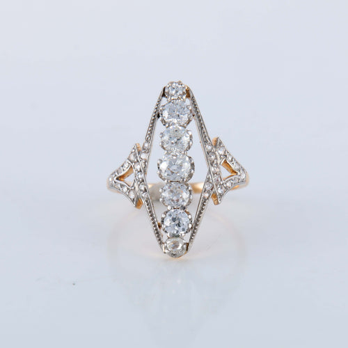 Bague 53 Bague marquise, époque Art Nouveau 58 Facettes