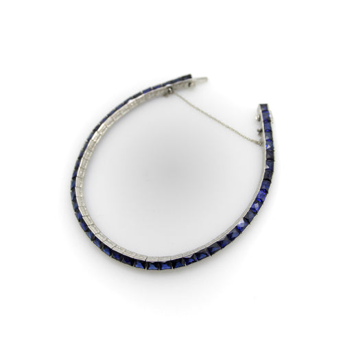 Bracelet Bracelet classique Art Déco en platine et saphir 58 Facettes A20020