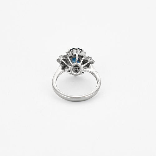 Bague 46,5 Bague marguerite or blanc, saphir et diamants 58 Facettes RAM2764