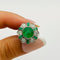 Bague Bague vintage en platine ornée d'émeraudes et de diamants 58 Facettes 50265