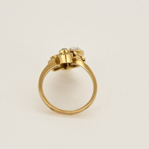 Bague 50 Bague duchesse en or jaune, diamants et perle blanche 58 Facettes ALE4506X4