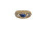 Bague ancienne en or jaune avec saphir et diamants, Pays-Bas.