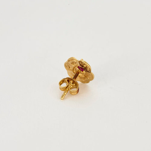 Boutons d'oreilles or jaune, rubis et diamants 58 Facettes PAL32244