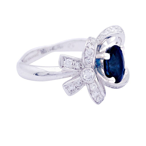 Bague 49 Bague Mellerio "Reine de Coeur Désirée" or blanc, diamants, saphir. 58 Facettes 33647