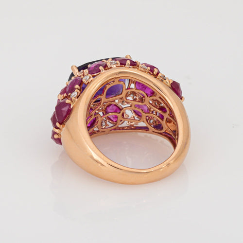 Bague Bague ancienne en or rose 18 carats sertie d'améthyste, de rubis et de diamants, ornée de pierres précieuses. 58 Facettes G13938