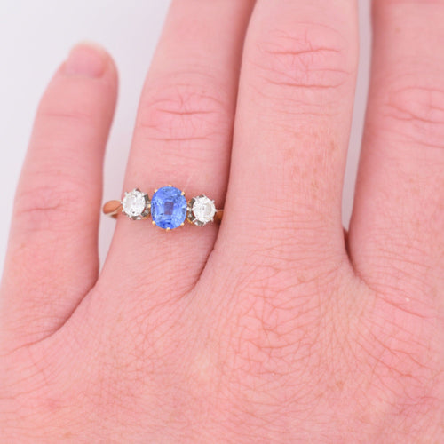 Bague 57 Bague Ancienne Trilogie Or, Saphir et Diamants 58 Facettes 374