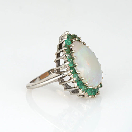 Bague Bague vintage en or blanc 14 carats avec opale et émeraude, taille poire, taille 6, bijou de domaine 58 Facettes G13608