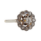 Bague 53.5 Bague marguerite circa 1910 en or 18k, platine et diamants 58 Facettes A06629