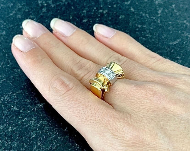 Bague 55 Bague modèle Tank d'époque 1940/50 deux ors diamants 58 Facettes