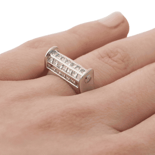 Bague 52 Bague or blanc et diamants 58 Facettes