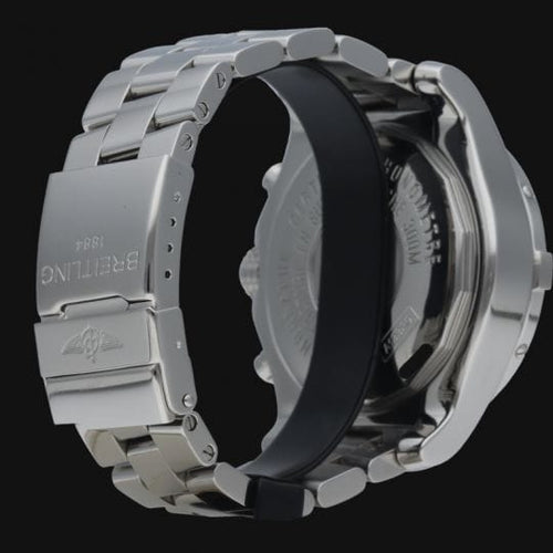 Montre Breitling Montre Super Avenger Skyland Chronograph 58 Facettes MT40983
