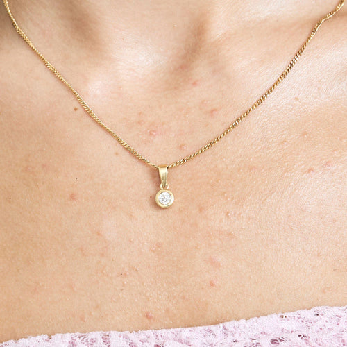 Collier Chaîne en or jaune et pendentif diamant 58 Facettes PAL3372