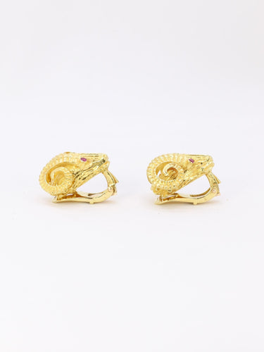 Boucles d'oreilles LALAOUNIS (Att. à) Clips d'oreilles tête de belier or jaune rubis 58 Facettes 1034.3