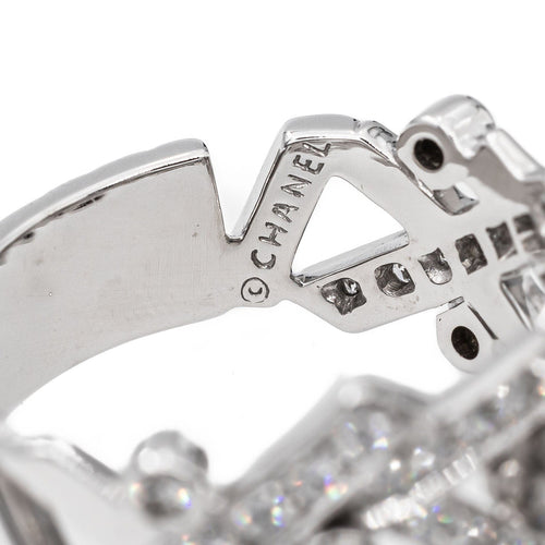 Bague 52 Chanel Bague Cristaux glacés Or blanc Diamant 58 Facettes 3051495CN