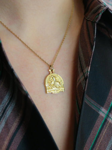 Pendentif Médaille Saint-Georges terrassant le dragon or jaune 58 Facettes 1090.6