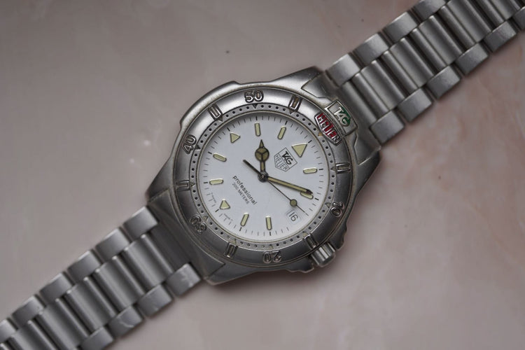 Montre TAG Heuer Professional Série 2000 WF1112-0 58 Facettes