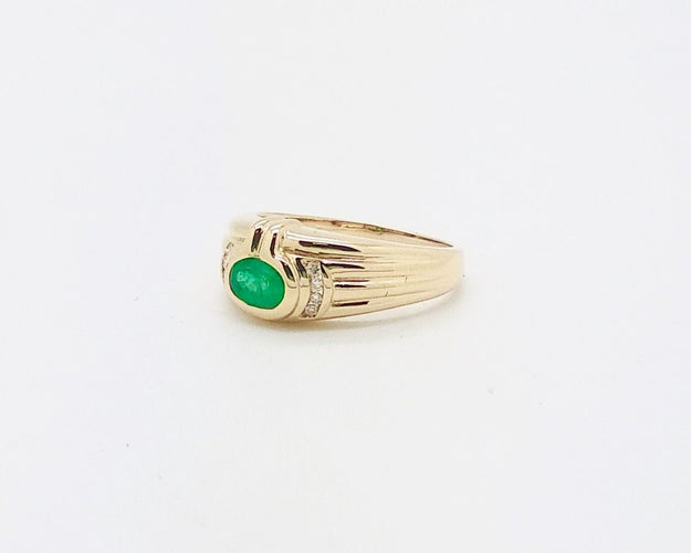 Bague ANELLO ORO GIALLO CON SMERALDO E DIAMANTI 58 Facettes