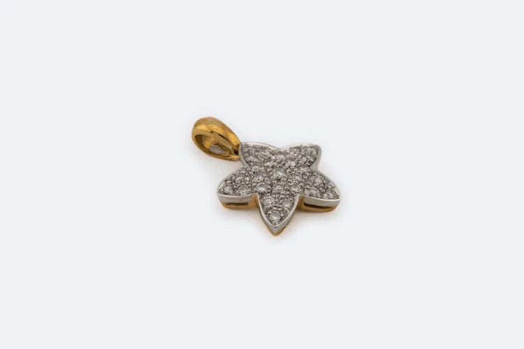Pendentif Pendentif étoile en or jaune avec diamants 58 Facettes cnd248