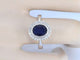 Bague 54 Bague entourage en or blanc avec diamants et saphir 58 Facettes 2044