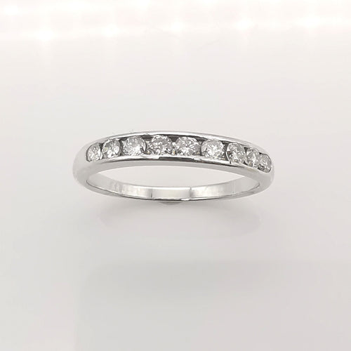 Bague 56 Alliance en or et diamants 58 Facettes