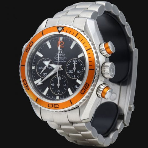 Montre Omega Montre Seamaster Planet Ocean Chronographe 58 Facettes MT41609