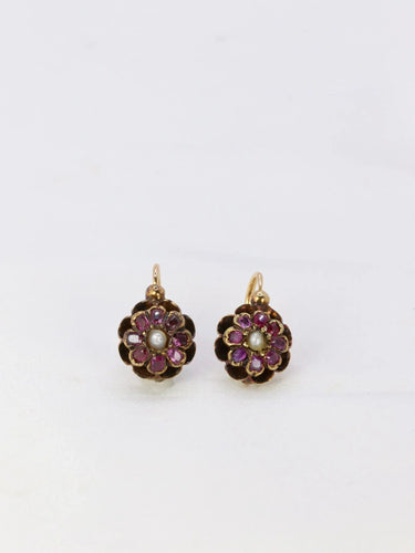 Boucles d'oreilles Dormeuses anciennes rubis et perle fine 58 Facettes 913