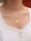 Pendentif Médaille amour AUGIS ronde Plus qu'hier moins que demain or jaune diamant rubis 58 Facettes J629