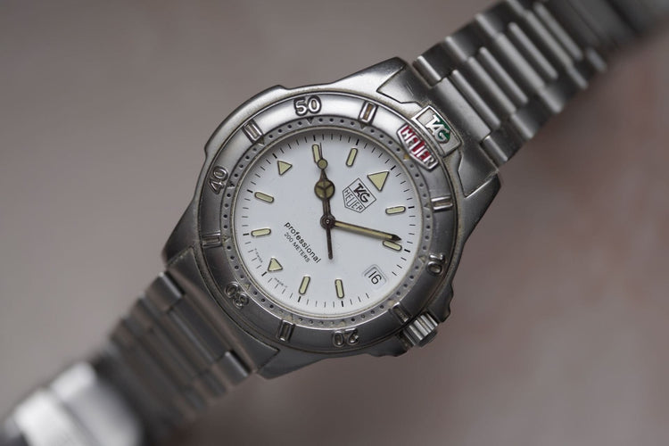 Montre TAG Heuer Professional Série 2000 WF1112-0 58 Facettes