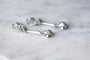 Boucles d'oreilles Longues boucles d'oreilles vintage pendantes, or blanc et diamants, années 60 58 Facettes