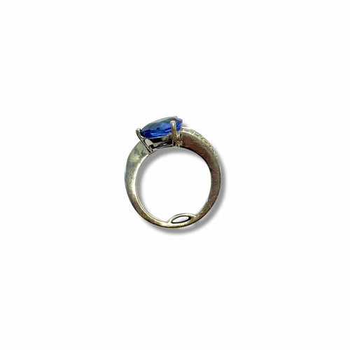 Bague 49 Bague or gris et saphir poire 58 Facettes