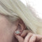Boucles d'oreilles Boucles d'oreilles Art déco des années 1930-1935 en or 18 carats et platine, serties de diamants (1,44 carat) et de perles. 58 Facettes Q322B(964)