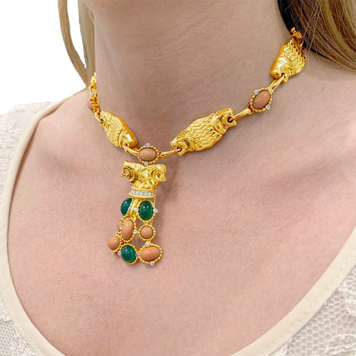 Boucles d'oreilles Demi-parure "Lions" transformable, or jaune, diamants, corail, chrysoprase. 58 Facettes 35286