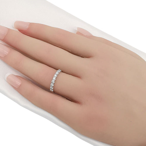 Bague 52 Bague Alliance en or blanc et diamants 58 Facettes