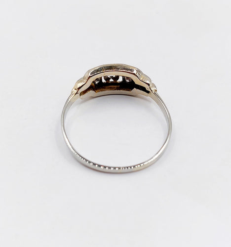 Bague 52 Bague art deco or blanc 18k diamants tailles roses et monture géométrique (circa 1930) 58 Facettes A05398