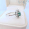Bague 57.5 Bague marguerite vintage émeraude et diamants 58 Facettes AA 1740