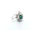 Bague 57 Bague en or blanc avec émeraude et diamants 58 Facettes