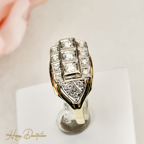 Bague 55.5 Bague Art Déco en or fantastique – style vintage 58 Facettes 2800