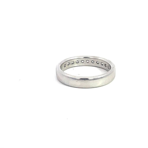 Bague Bague demi-éternité en or blanc et diamants 58 Facettes UN0138